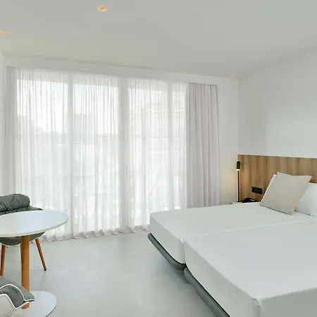 Hotel Innside By Melia Calvia 4*